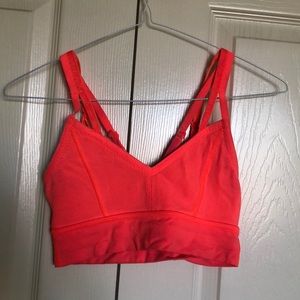 Lululemon sports bra